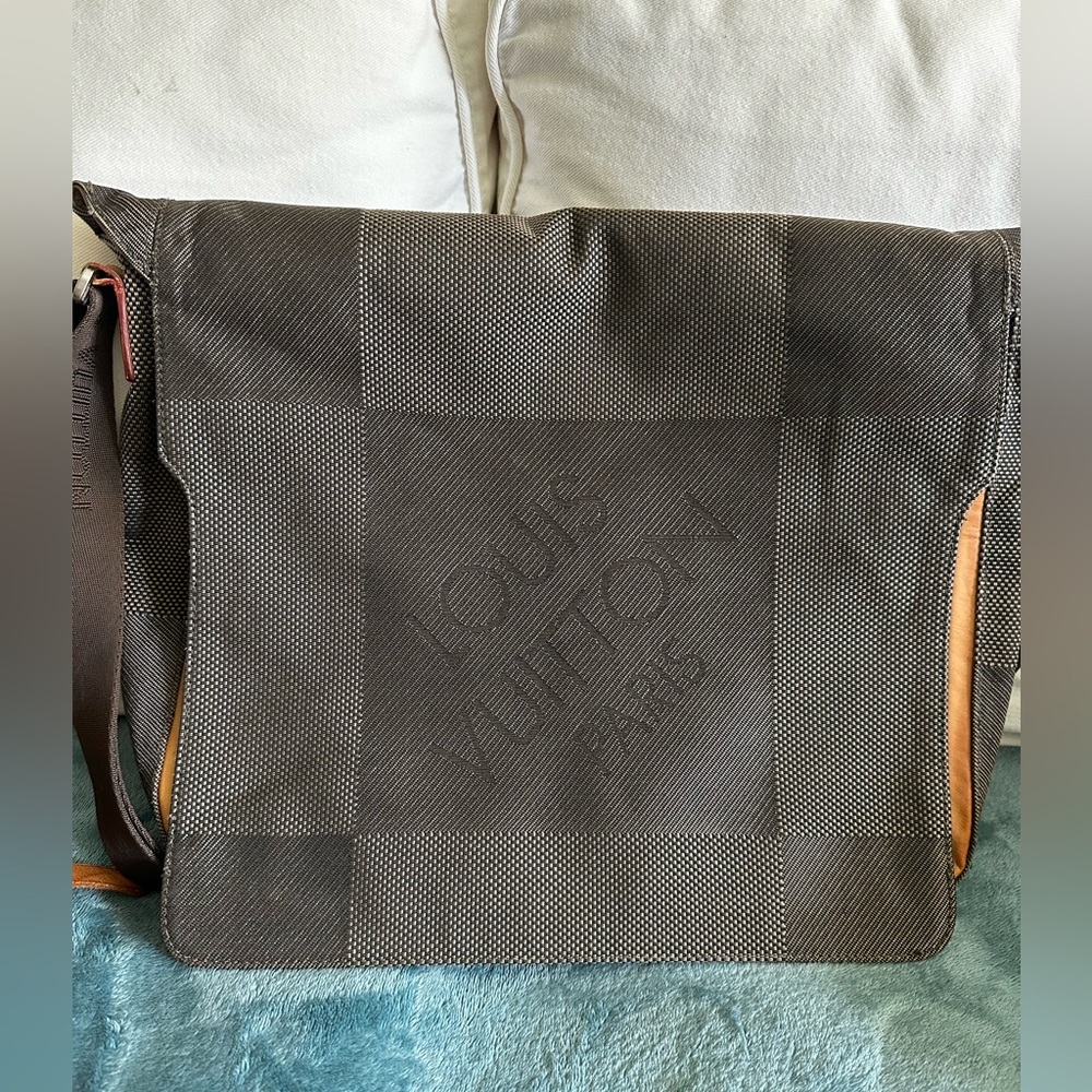 LOUIS VIUTTON - Demier Geant bag